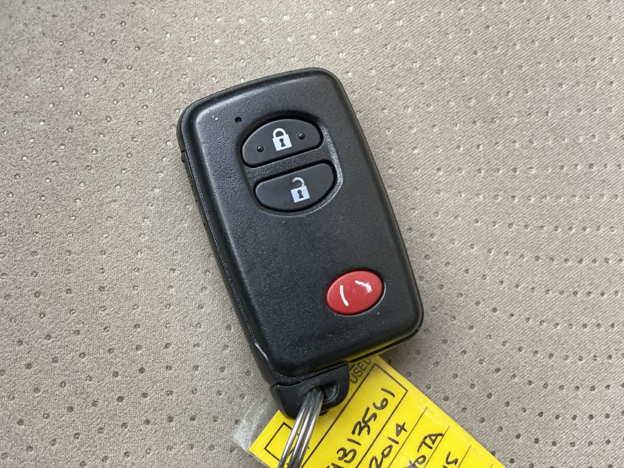 Used 2014 Toyota Prius Three FWD image 29