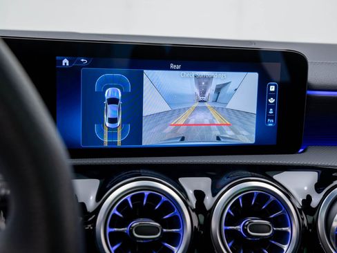 Used 2025 Mercedes-Benz CLA 35 AMG 4MATIC image 29