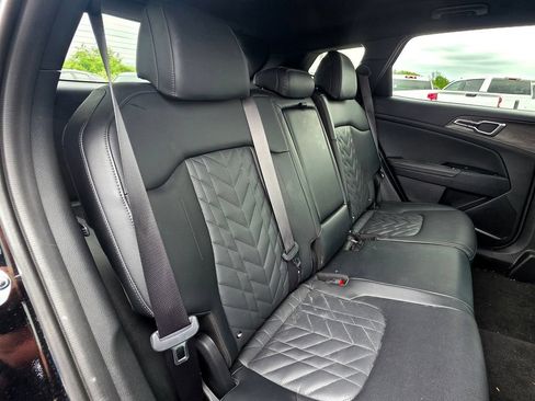 Used 2023 Kia Sportage X-Line w/ X-Line Premium Package AWD/4WD image 43