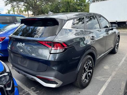 Certified 2023 Kia Sportage EX FWD image 3
