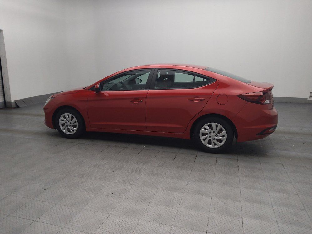 Used 2020 Hyundai Elantra SE FWD image 3