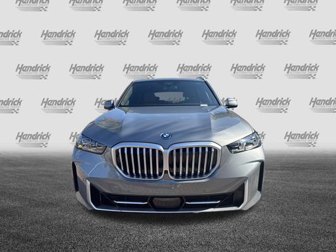 Used 2026 BMW X5 xDrive50e AWD/4WD image 3