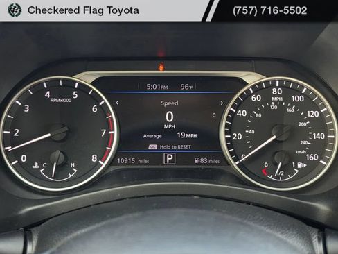 Used 2024 Nissan Sentra SR FWD image 9