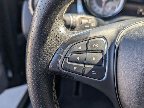 Used 2016 Mercedes-Benz GLA 250 4MATIC image 35