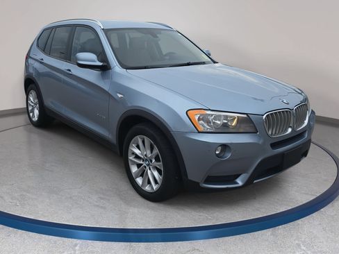 Used 2014 BMW X3 xDrive28i AWD/4WD image 3