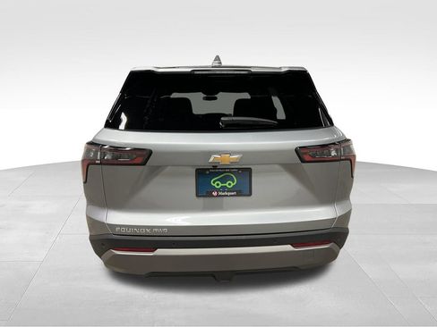 Certified 2025 Chevrolet Equinox LT AWD/4WD image 8