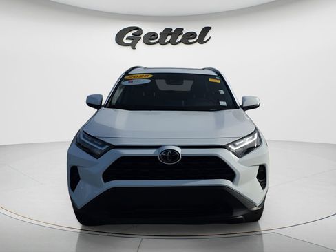 Used 2025 Toyota RAV4 XLE w/ Convenience Package FWD image 2