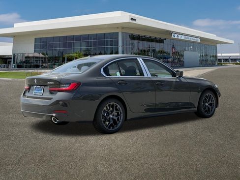 New 2026 BMW 330i Sedan RWD image 11