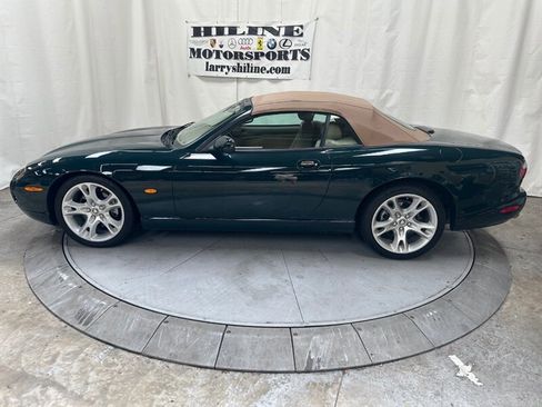 Used 2005 Jaguar XK8 Convertible image 9