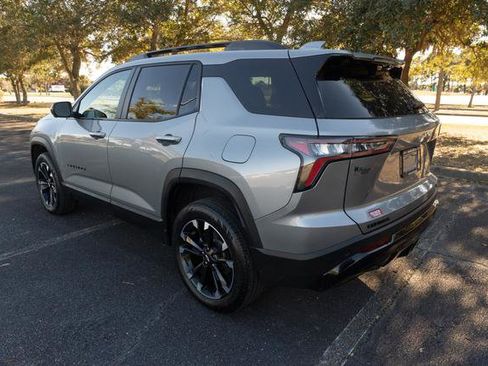 Used 2025 Chevrolet Equinox RS w/ Safety and Technology Package image 5