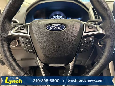 Certified 2024 Ford Edge SEL w/ Convenience Package AWD/4WD image 10