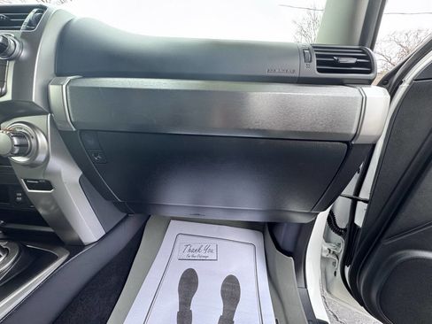 Used 2019 Toyota 4Runner SR5 image 42