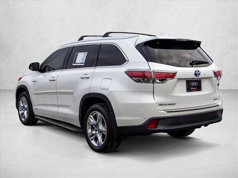 Used 2016 Toyota Highlander Limited Platinum image 7