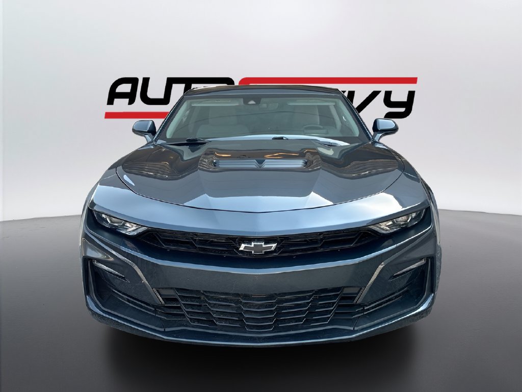 Used 2023 Chevrolet Camaro SS RWD image 2