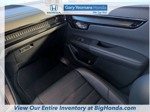 Certified 2025 Honda CR-V Sport Touring image 18