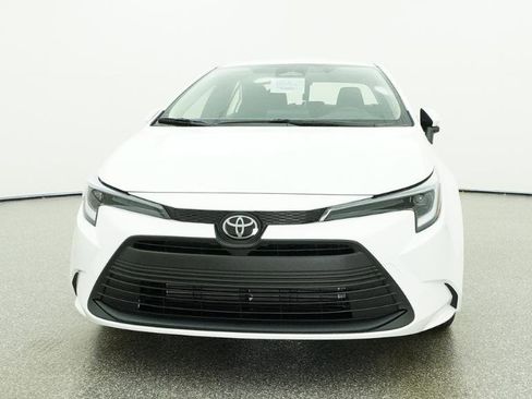 New 2026 Toyota Corolla LE FWD image 11