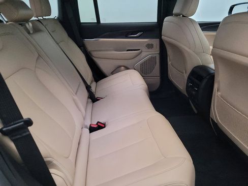 Used 2023 Jeep Grand Cherokee 4WD 4xe image 19