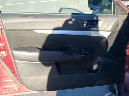 Used 2012 Subaru Outback 2.5i Premium w/ All-Weather Pkg image 14