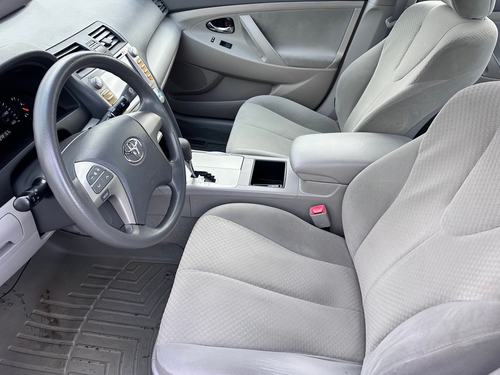 Used 2008 Toyota Camry LE FWD image 5