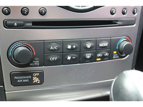 Used 2013 INFINITI G37 x Sedan AWD/4WD image 27