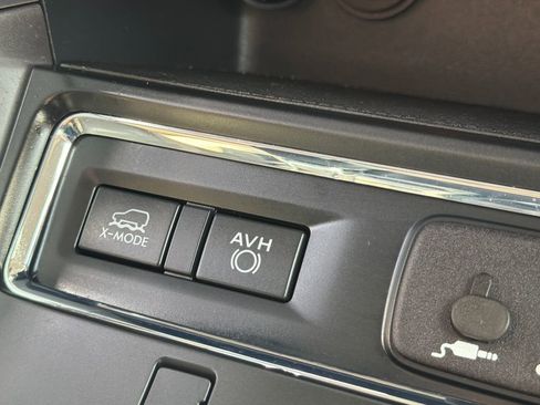 Used 2019 Subaru Ascent Limited AWD/4WD image 37