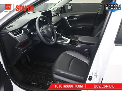 Used 2024 Toyota RAV4 Limited image 9