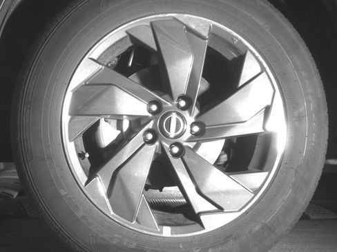 Used 2025 Nissan Rogue SV image 12