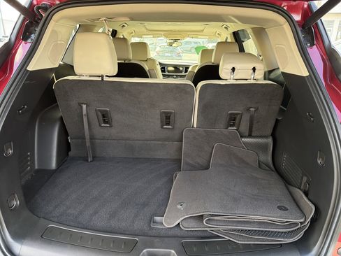 Certified 2021 Buick Enclave Essence w/ Sound and Sites Package image 31