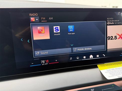 Certified 2025 BMW X3 xDrive30i w/ Premium Package image 23