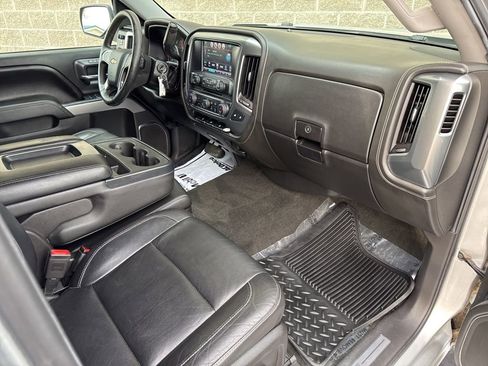 Used 2016 Chevrolet Silverado 1500 LTZ Z71 image 35