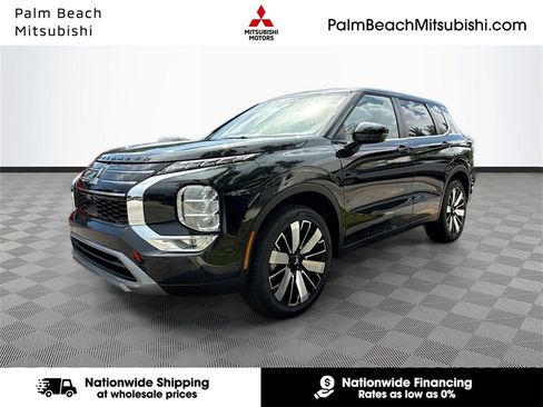 New 2025 Mitsubishi Outlander SE image 1