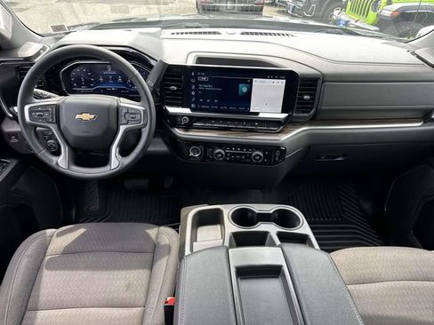 Certified 2023 Chevrolet Silverado 1500 LT AWD/4WD image 17