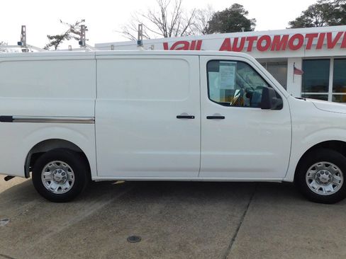 Used 2021 Nissan NV 1500 SV w/ Back Door Glass Package image 2