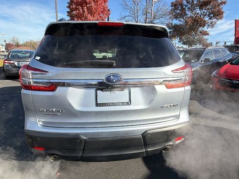 Used 2024 Subaru Ascent Premium w/ Convenience Package image 5