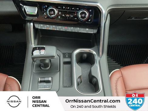 Used 2024 GMC Sierra 1500 Denali Ultimate AWD/4WD image 24