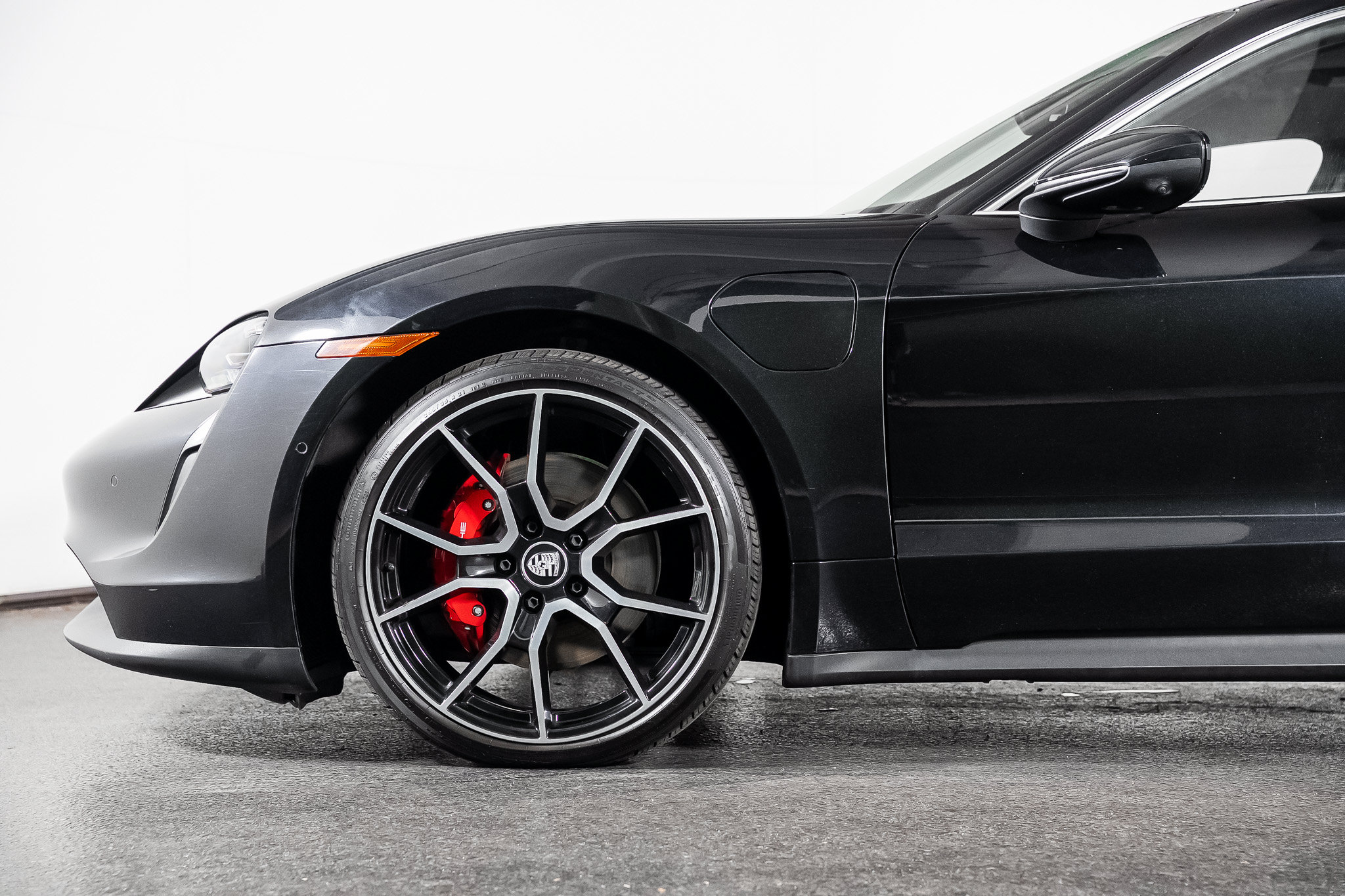 Used 2024 Porsche Taycan 4S AWD/4WD image 14