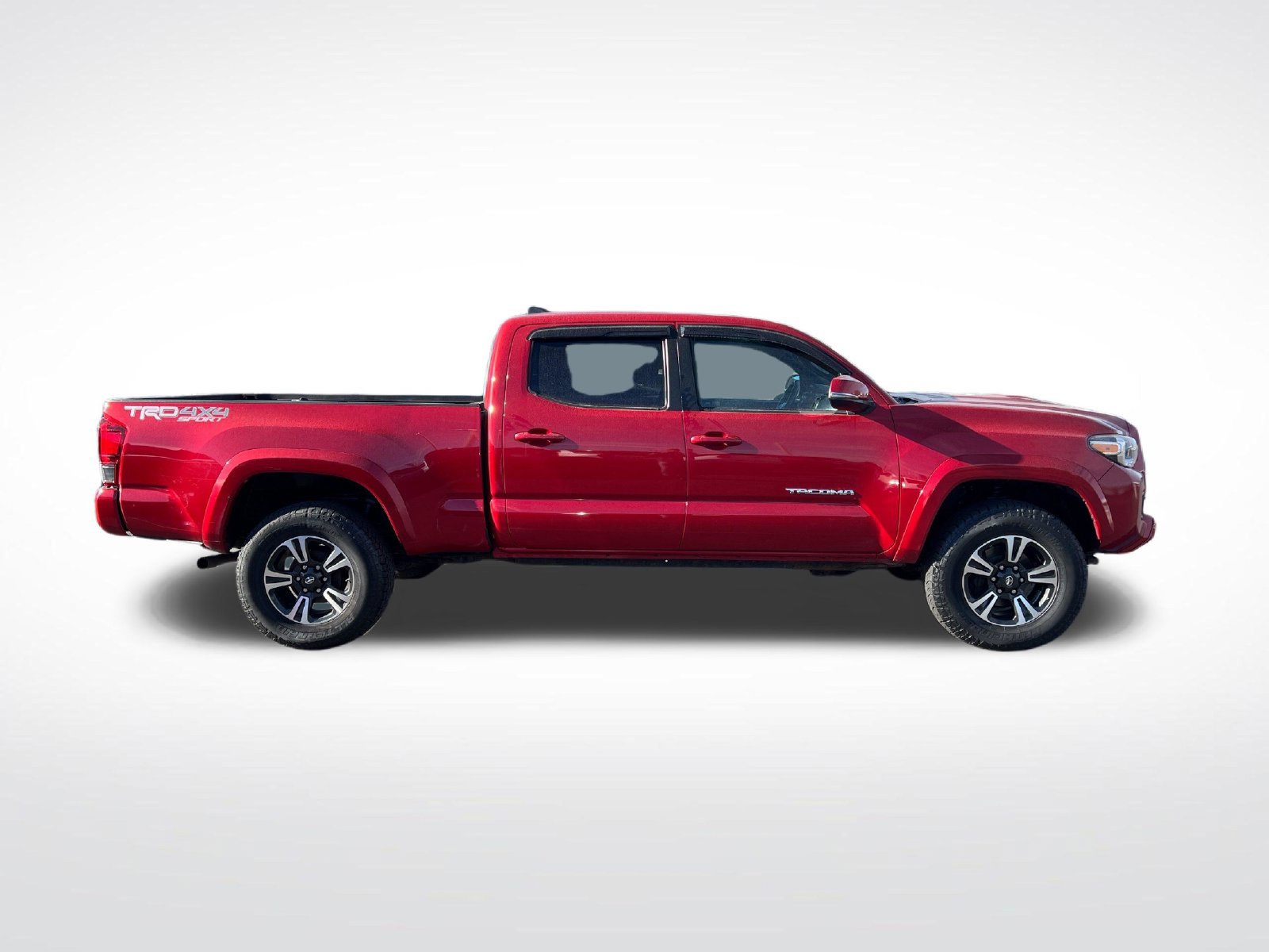 Used 2017 Toyota Tacoma TRD Sport w/ Premium & Technology Package AWD/4WD image 2