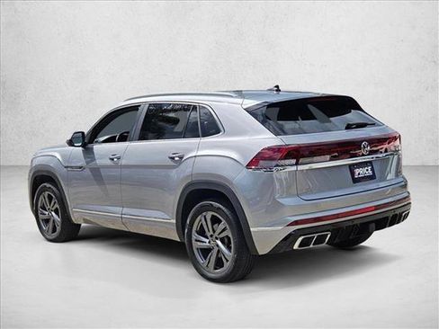 Used 2024 Volkswagen Atlas Cross Sport SEL R-Line AWD/4WD image 8