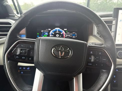Used 2022 Toyota Tundra Capstone AWD/4WD image 25