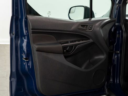 Used 2018 Ford Transit Connect XL image 5
