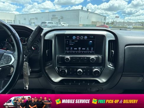Used 2018 Chevrolet Silverado 1500 LT w/ All Star Edition AWD/4WD image 15
