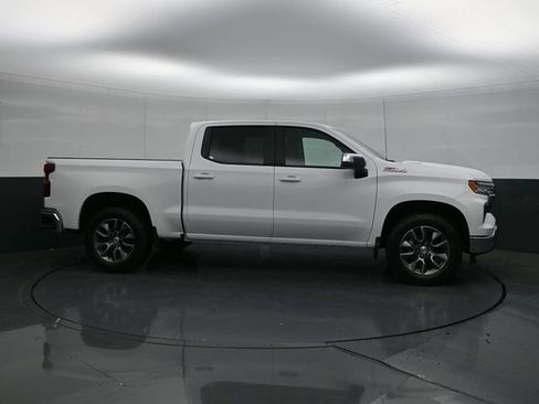 New 2026 Chevrolet Silverado 1500 LT image 19