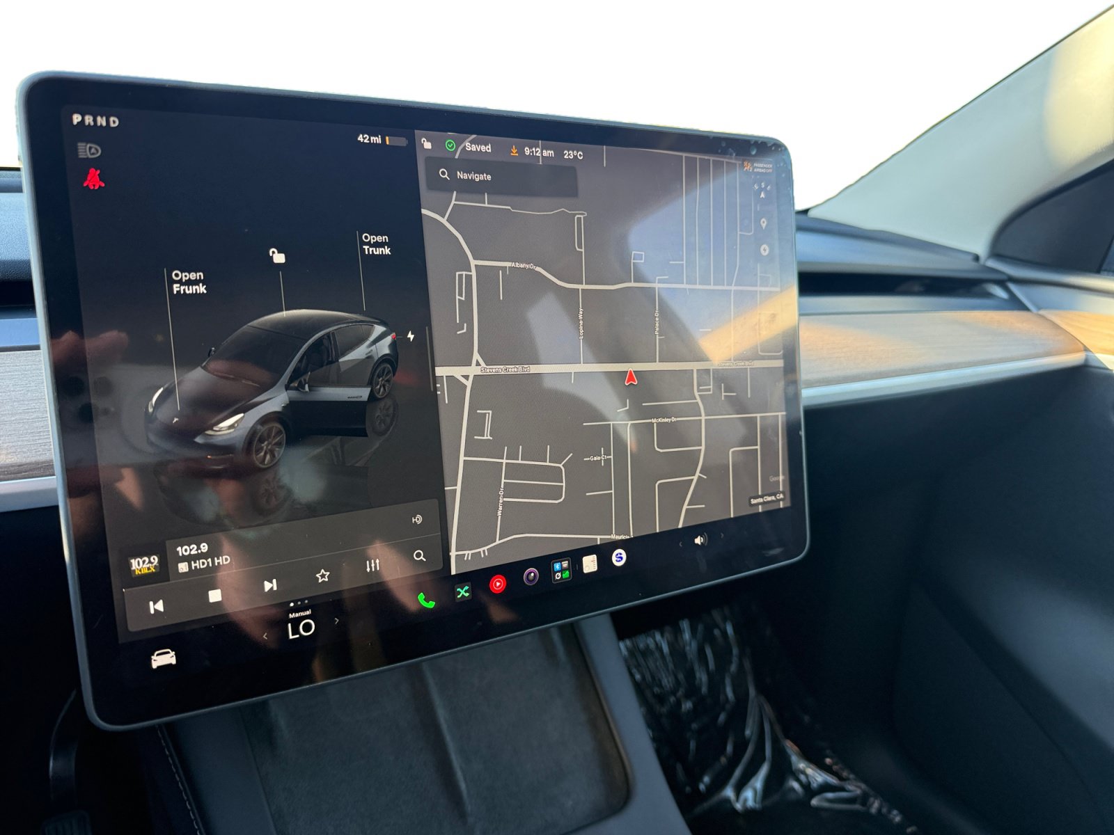 Used 2024 Tesla Model Y Long Range RWD image 12