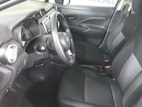 New 2025 Nissan Versa S w/ Trunk Package image 19