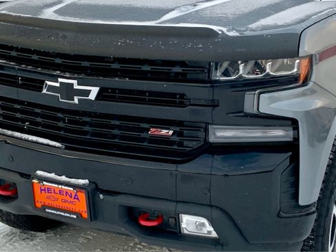 Used 2020 Chevrolet Silverado 1500 LT Trail Boss image 12