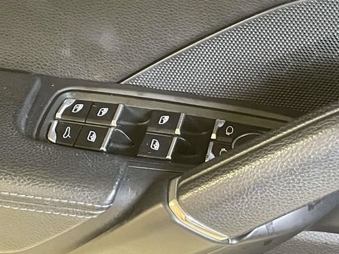 Used 2015 Porsche Cayenne S AWD/4WD image 34