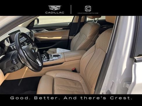 Used 2022 BMW 740i RWD image 22