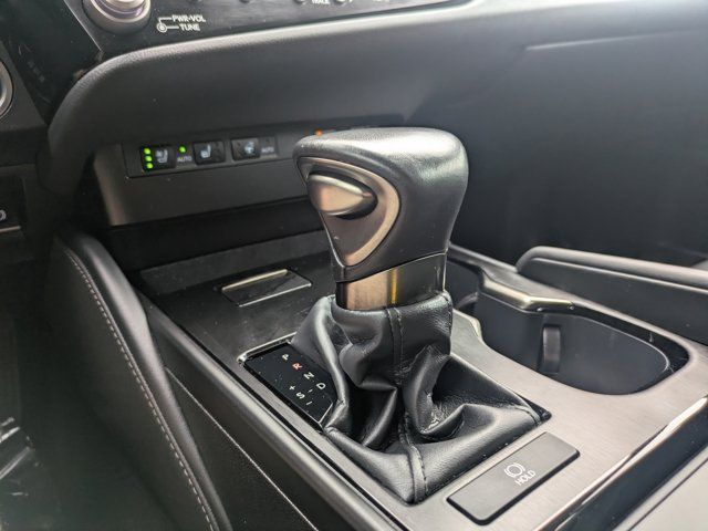 Used 2025 Lexus ES 350 w/ Premium Package FWD image 29