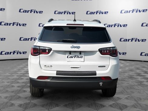 Used 2022 Jeep Compass Latitude AWD/4WD image 4