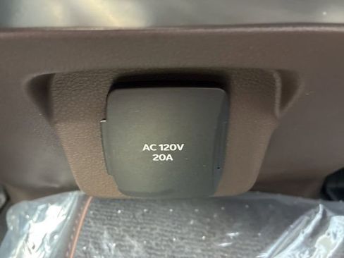 New 2026 Ford F250 King Ranch w/ FX4 Off-Road Package image 28